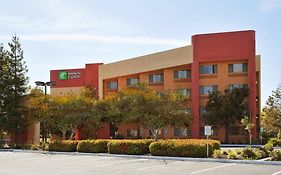 Holiday Inn Express Union City San Jose By Ihg